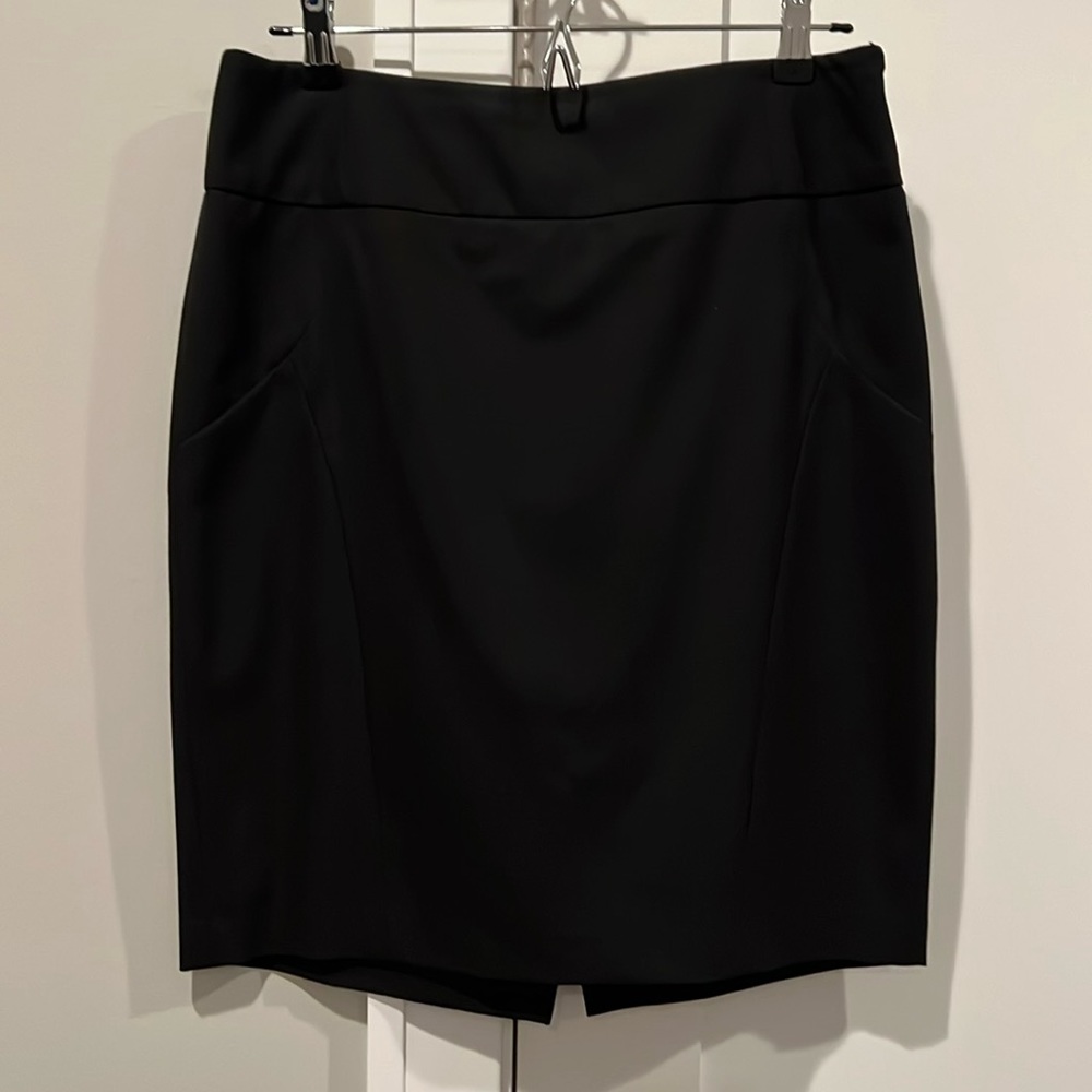 Black pencil skirt